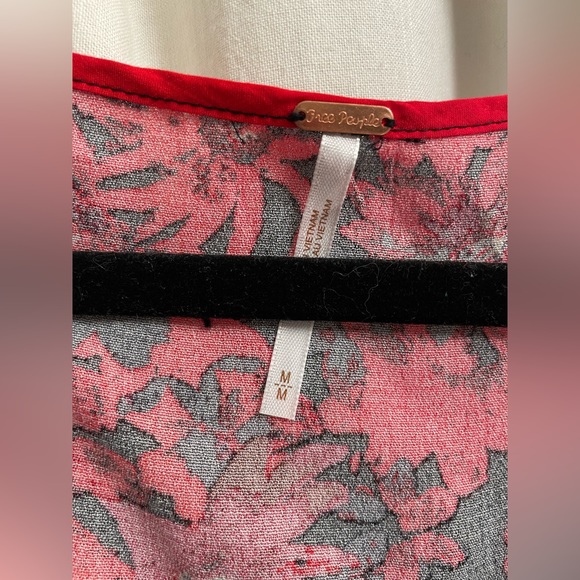 NWT Free People Floral Blouse - Picture 2 of 5